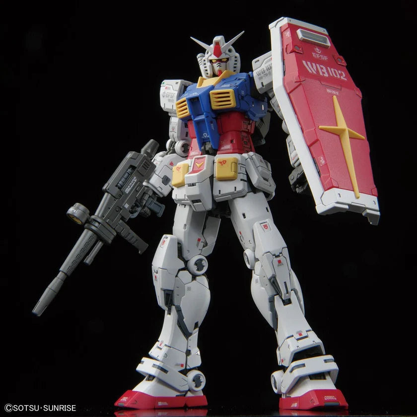 Gundam Model Kit - RG 1/144 RX-78-2 Gundam Ver 2.0