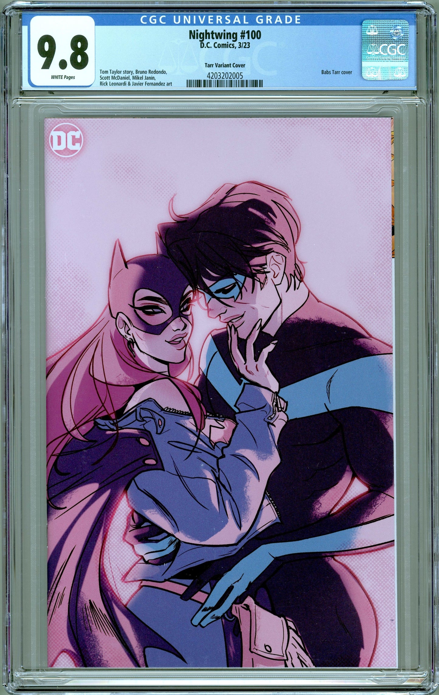 Nightwing #100. The Babs Tarr 1:25 Variant Cover. CGC 9.8